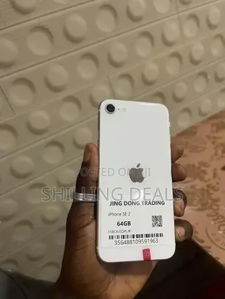 Apple iPhone SE (2022) 64 GB White