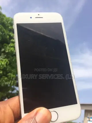 Apple iPhone 6 32 GB White