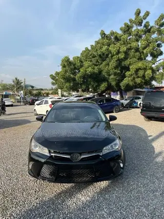 Toyota Camry 2016 Black