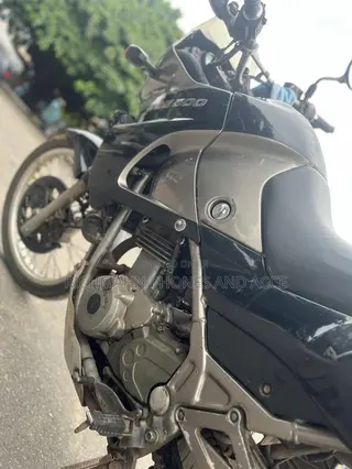 Kawasaki Bike 2002 Black