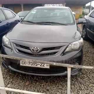 Toyota Corolla 2013 Gray