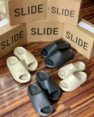 Quality Adidas Yeezy Slides