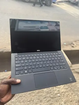 Laptop Dell XPS 13 9343 8GB Intel Core i5 SSD 256GB