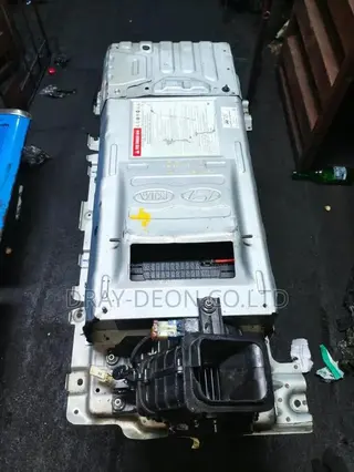 Hyundai Sonata and Kia Optima Hybrid Batteries