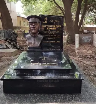 Sculptures For Tombstones