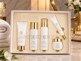 Giyoungs Cosmetic Set