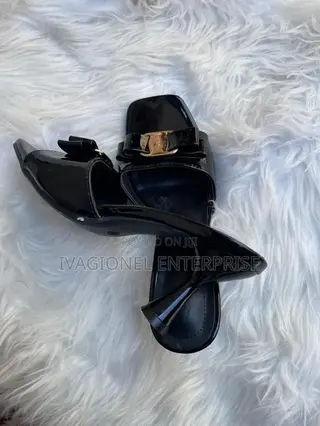 Ladies Slippers Heels