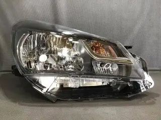 Toyota Vitz 2017 Headlights