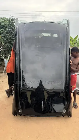 Honda cRV 2022,2023,2024,2025 Topcut / Sunroof Cut Available