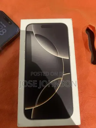 New Apple iPhone 16 Pro Max 256 GB Black
