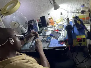 Phones and Laptops Repair Expert