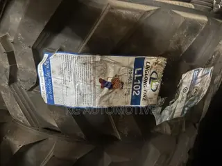 10-16.5 Forklift Tyre