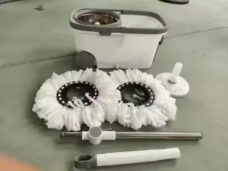 Spinning Mop and Bucket