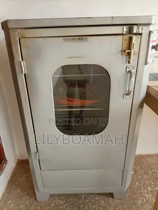 Commercial Oven
