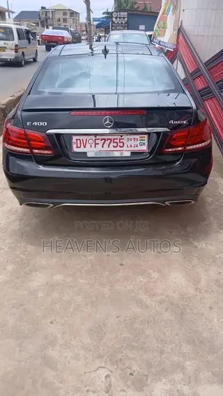 Mercedes-Benz E400 2015 Black
