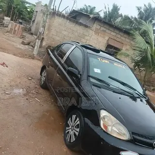 Toyota Echo Sedan 2005 Black