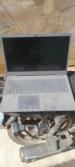 Laptop Dell Vostro 3500 8GB Intel Core i3 HDD 500GB