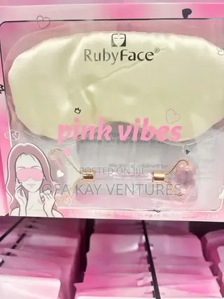 Sleeping Eye Mask With Massage Tool