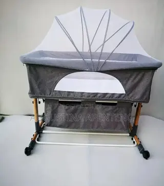 Baby Cot or Basinate