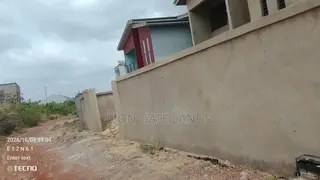 Registed Land at Comm 25