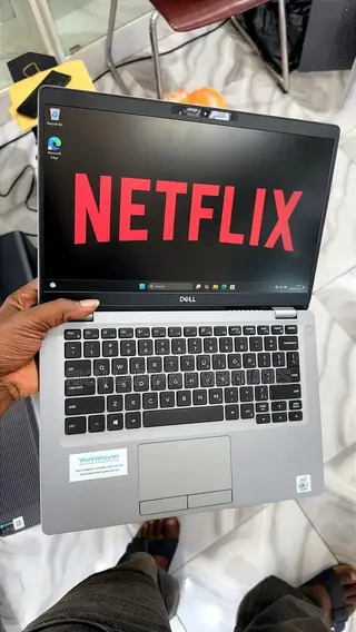 Laptop Dell Latitude 5310 8GB Intel Core i7 SSD 256GB