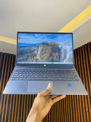 Laptop HP Pavilion 15 16GB Intel Core i5 SSD 512GB