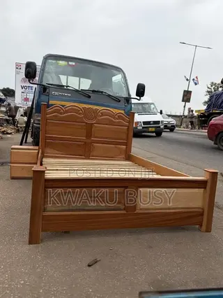 Curving Double Bed