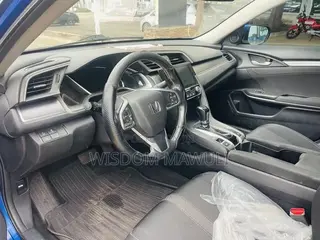 Honda Civic 2019 Blue