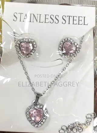 Luxurious Necklace,anklet and Bracelet