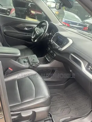 GMC Terrain SLT FWD 2019 Green