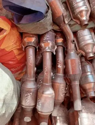 Toyota Corrola Complete Catalytic Converters