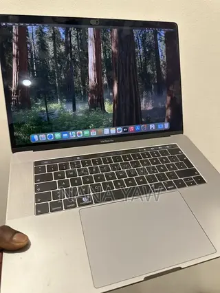 Laptop Apple MacBook Pro 2019 16GB Intel Core i7 SSD 512GB