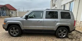 Jeep Patriot High Altitude Edition 4dr SUV (2.0L 4cyl CVT) 2015 Beige