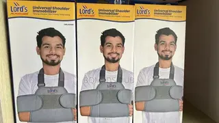Universal Shoulder Immobilizer