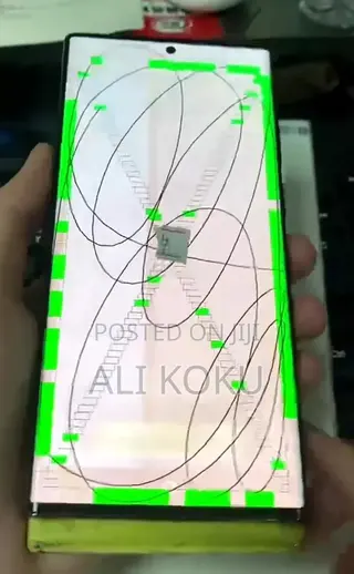 Samsung S22 Ultra Screen. With Burn