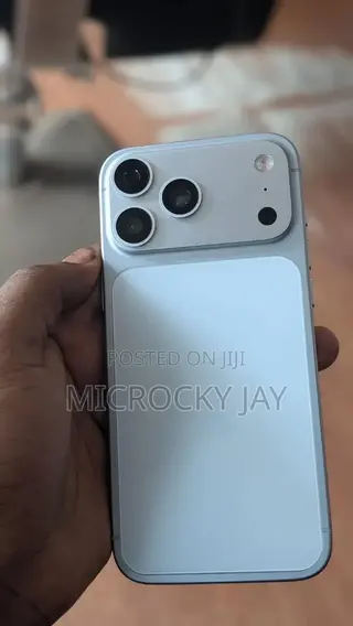 Apple iPhone 17 Pro Max 256 GB Silver