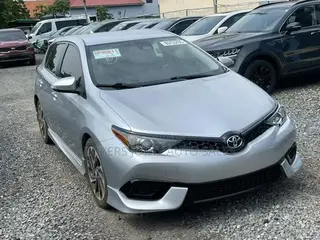 Toyota Corolla 2017 Silver
