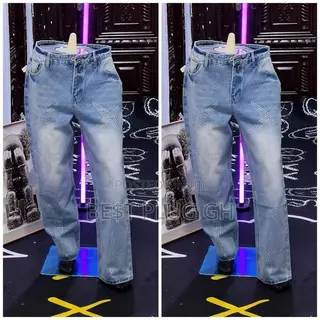 Men’s Baggy Jeans