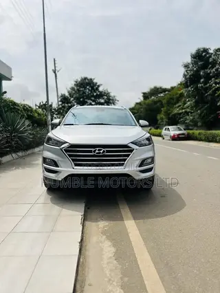 Hyundai Tucson 2019 Silver