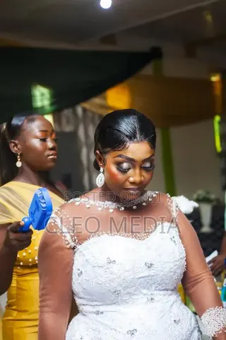 Cleomedia Photography