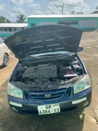Kia Spectra 2004 Blue