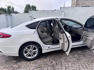 Ford Fusion 2018 White