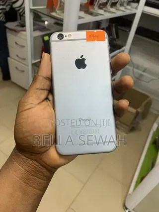 Apple iPhone 6 64 GB Silver