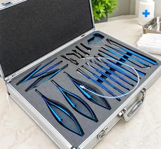 Surgical Instrument Set With Aluminum Carrying Case