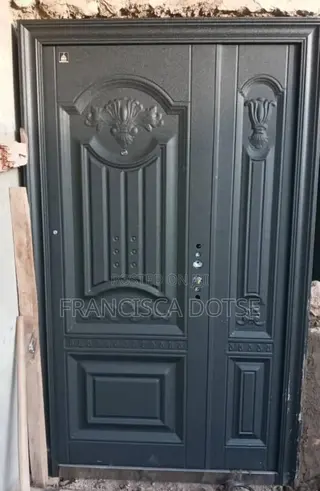 New Standard Door+ Handle and Lock