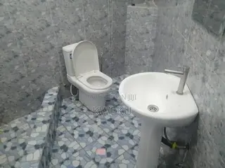 1bdrm Apartment in Hfc Estate, Spintex for rent