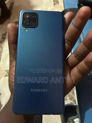 Samsung Galaxy A12 64 GB Blue