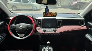 Toyota RAV4 2014 Red
