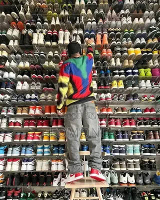 Your Authentic Sneakers Hub