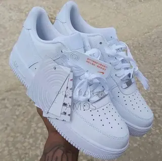 Nike Air Force 1